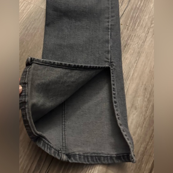 Women’s High Rise Side Slit Jean’s ZARA US4/EUR36 - Picture 10 of 10